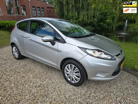 Ford Fiesta 1.25 Limited AIRCO *apk:07-2027*