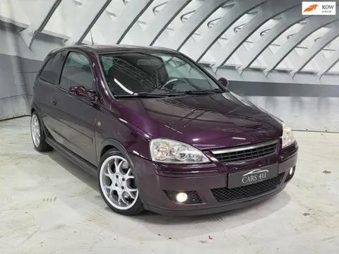 Opel Corsa 1.2-16V Irmscher uitvoering 95PK