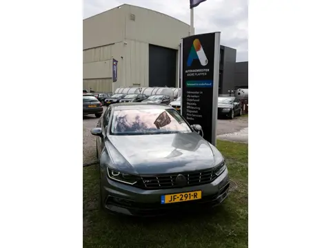 Volkswagen Passat 1.6 TDI Business Edition R