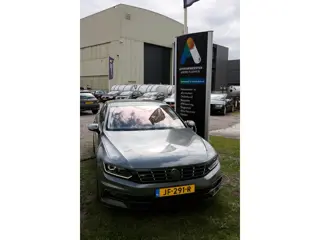Volkswagen Passat 1.6 TDI Business Edition R