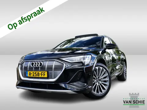 Audi e-tron 55 quattro S edition 95 kWh 1e-Eig. & Keurig-Onderh. BOVAG-Garantie. NL-Auto.