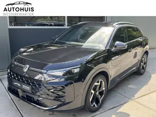 Volkswagen T-Roc 1.5 eTsi 150pk DSG R-Line First Edition Virtual Cockpit Carplay Trekhaak Camera Key