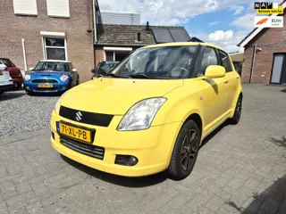 Suzuki Swift 1.3 Shogun 5 Deurs Airco Sportvelgen Trekhaak