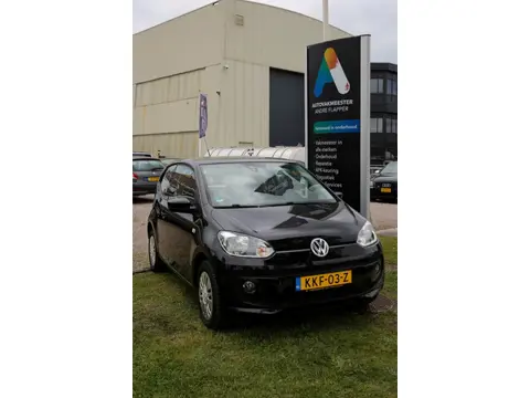Volkswagen Up! 1.0 move up!