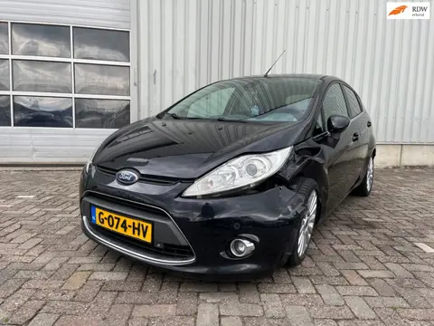 Ford Fiesta 1.4 Ghia - Front Schade