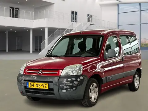 Citroen Berlingo 1.4i Cinqspace Club/ HOGE INSTAP/ TREKHAAK