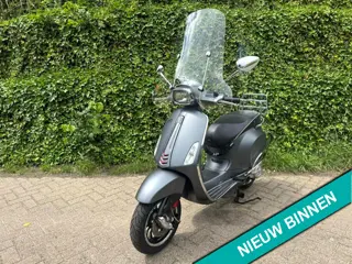 Vespa Sprint 45 km Scooter Windscherm Hoog BETAAL met in3