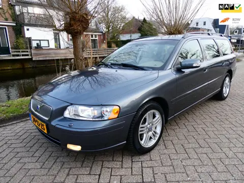 Volvo V70 2.4 Edition 170pk Automaat LPG-G3 Leder Clima Trekhaak 1800kg.