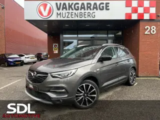 Opel Grandland X 1.6 Turbo Hybrid4 Ultimate 300PK!! // AFN. TREKHAAK // 360 CAMERA // STOELVERKOELIN