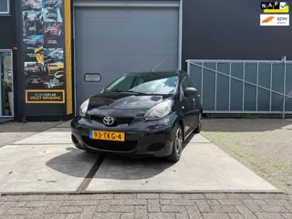 Toyota Aygo 1.0-12V Now