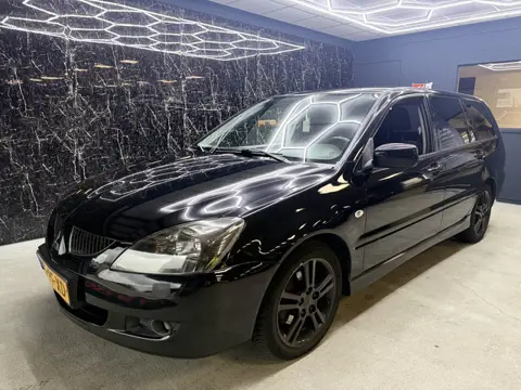 Mitsubishi Lancer Station Wagon 1.6 Sport (bj 2004)