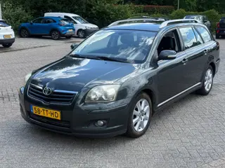 Toyota Avensis Wagon 2.0 VVTi Luna / AIRCO / INRUIL VERKREGEN / WEG=WEG