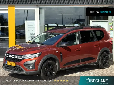 Dacia Jogger 1.0 TCe 100 ECO-G Extreme 5p. | NAP | Navigatie | Stoelverwarming | Achteruitrijcamera 