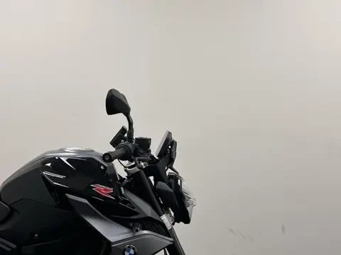 BMW F 900 R Full option, motorspoiler (bj 2022)