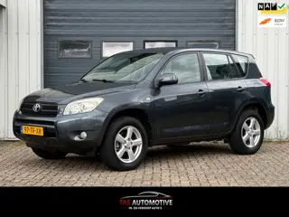 Toyota RAV4 2.0 VVTi Linea Sol 4x4 / CLIMA / CRUISE / NAP
