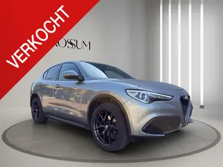 Alfa Romeo Stelvio 2.0 T AWD Super | 20" | Camera | Leder / Sportstoelen | Stuurverw | Elektr. Klep 