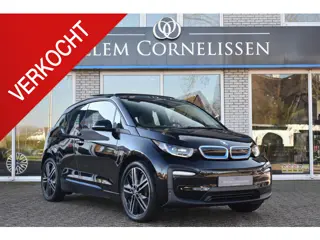 BMW i3 Basis 120Ah 42 kWh Warmtepomp Pano Stoelverw Navi