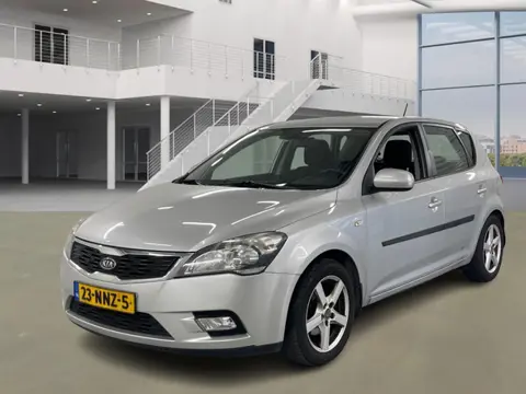 Kia Cee'd 1.4 CVVT X-ecutive/ LM VELGEN/ CRUISE