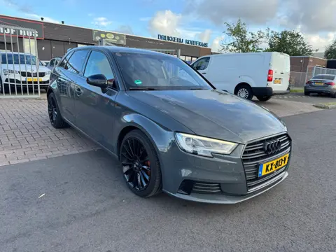 Audi A3 Sportback 1.6 TDI DSG-AUTOMAAT XENON/NAVICLIMA
