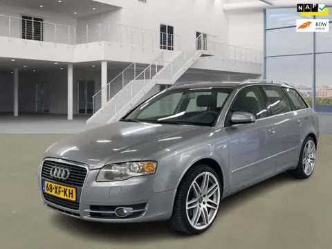 Audi A4 Avant 2.0 TFSI Advance Automaat Cruise Leder PDC Xenon