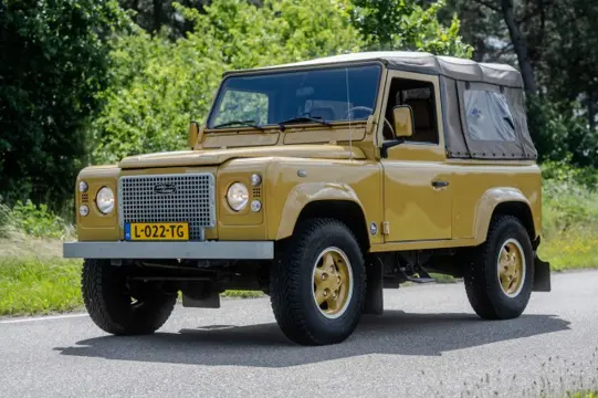 LAND ROVER DEFENDER Beach cruiser, 6 zitters, ultime zomer gevoel! lekker tegendraads