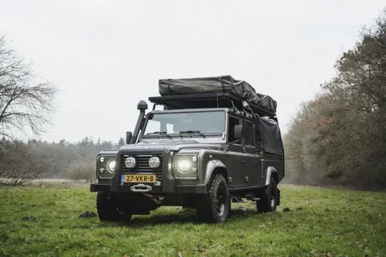 LAND ROVER DEFENDER 130 crew cab, BTW, ideale overlander/reis auto, klaar om herinneringen te maken