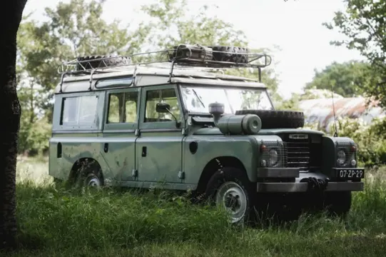 LAND ROVER 109 Ultieme safari beleving, van liefhebber, Daktari!