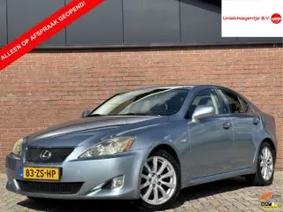 Lexus IS 250 BUSINESS | NL-AUTO! | DEALER OH! | LEDER!
