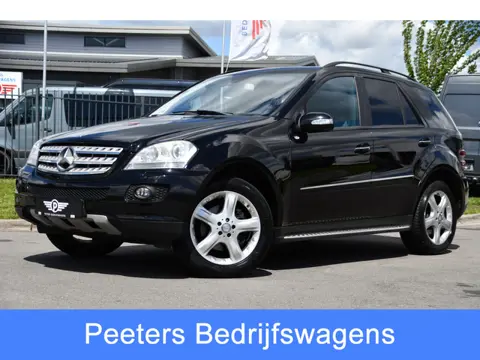 Mercedes-Benz M-Klasse 320 CDI V6 Black Edition Cruise, Stoelverwarming, Luchtvering, PANO, 225pk, A