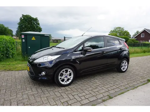 Ford Fiesta 1.25 Titanium sport airco
