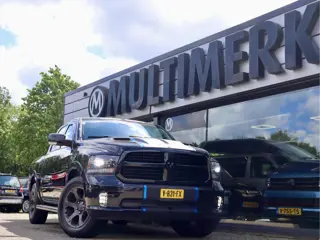 Dodge Ram 1500 5.7 V8 SPORT CREW CAB RAMBOX (bj 2017)