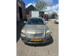 Toyota Avensis 1.6 VVTi Terra
