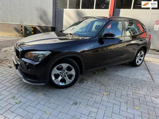 BMW X1 XDrive20i Business AUTOMAAT