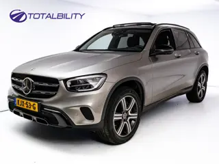 Mercedes-Benz GLC 300e 4MATIC Bus. Solution Lux. | Pano | Luchtvering | Leer | Adaptive cruise | Ele