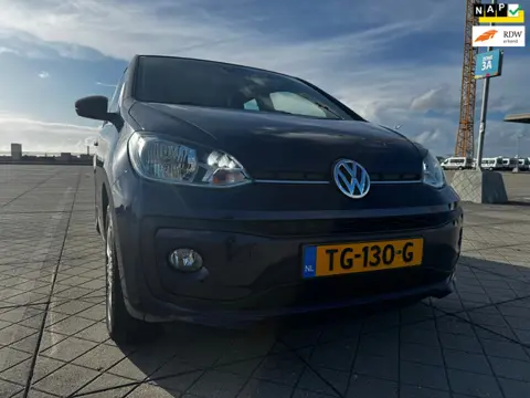 Volkswagen Up! 1.0 BMT high up! AIRCO CRUISE PARKEERSENS NAP