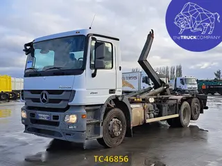 Mercedes-Benz Actros 2541 (bj 2009, automaat)