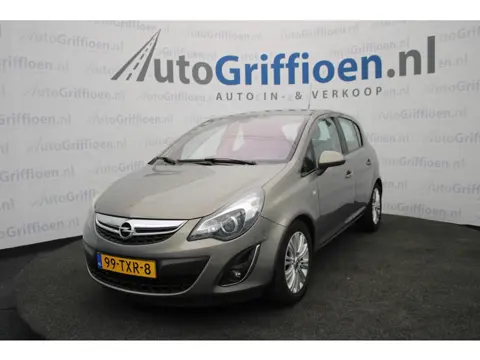 Opel Corsa 1.4-16V Cosmo 5-deurs met trekhaak (bj 2012)
