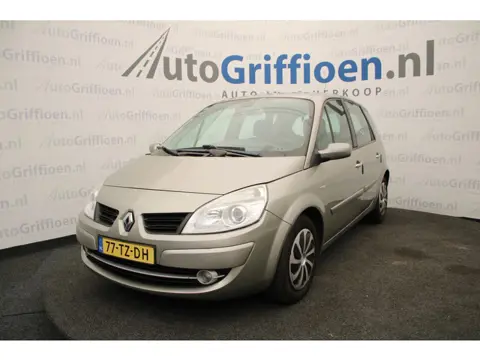 Renault Scénic 2.0-16V Tech Line nette MPV met trekhaak