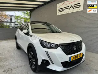 Peugeot 2008 1.2 PureTech 102pk 2020 Wit Pano