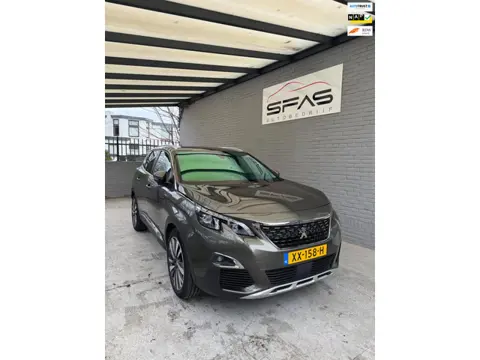 Peugeot 3008 1.2 PureTech Allure 2019 Groen