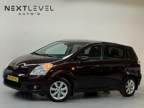 Toyota Verso 1.8 VVT-i Luna 7p. Automaat Dealeronderhouden Navi Leder Cruise