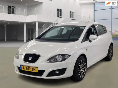 Seat Leon 1.4 TSI Reference CARPLAY NAVI PSENSOR CRUISE TREKHAAK 2 X SLEUTELS