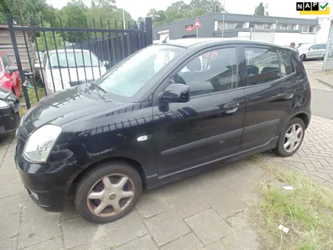 Kia Picanto 1.0 LXE X-tra