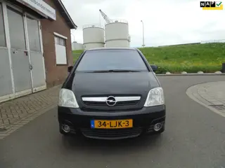 Opel Meriva 1.6-16V Cosmo met airco trekhaak 2010 apk 04-2027