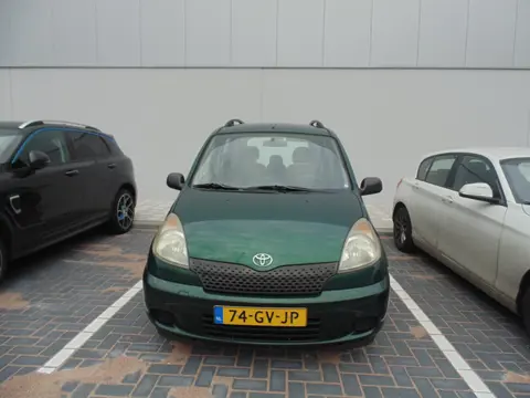 Toyota Yaris Verso 1.3-16V VVT-i Sol 5 DEURS AUTOMAAT