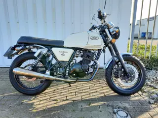 Mash Brown Seven, 125cc uit 2019 als nieuw