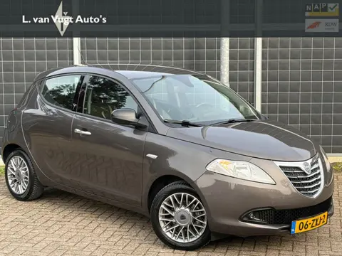 Lancia Ypsilon 0.9 TwinAir Silver