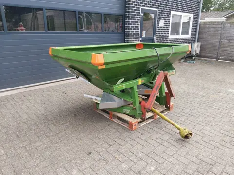 Amazone ZA-M Compact Kunstmeststrooier 27 meter 800 liter