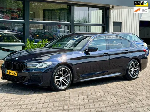 BMW 5-serie 520i High Executive Edition M Sport LCI NAP APK !!
