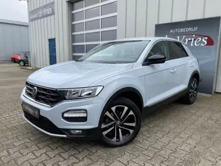 Volkswagen T-Roc 1.5 TSI Style / Clima / Cruise / Navi / PDC V&A / LMV / Privacy Glass
